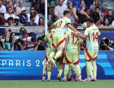 直击现场！大奖赛中西班牙队如何完成终止连败？