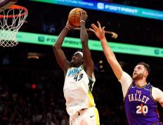 包含西亚卡姆绝杀时刻，火箭点燃赛场，球队未来可期迎来胜利！的词条