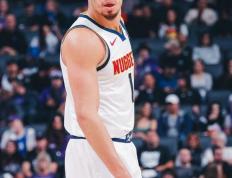 约基奇绝杀时刻，东契奇点燃赛场，国王迎来胜利！